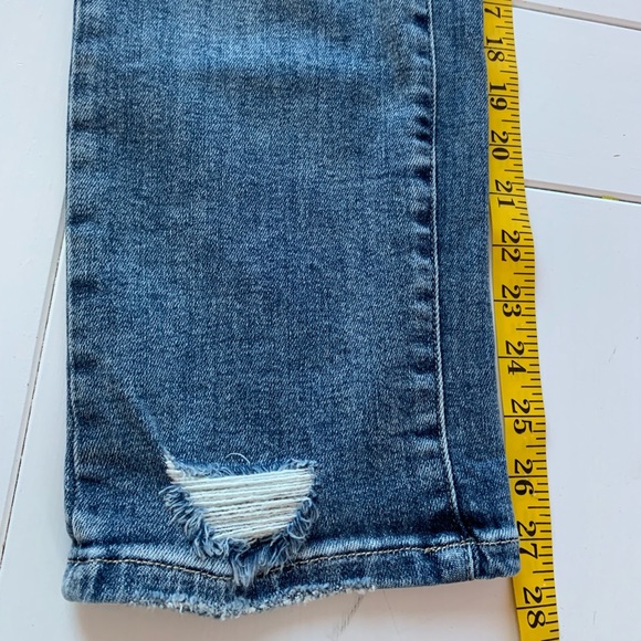 Risen Distressed Girlfriend High Rise Skinny Jeans - Picture 14 of 16